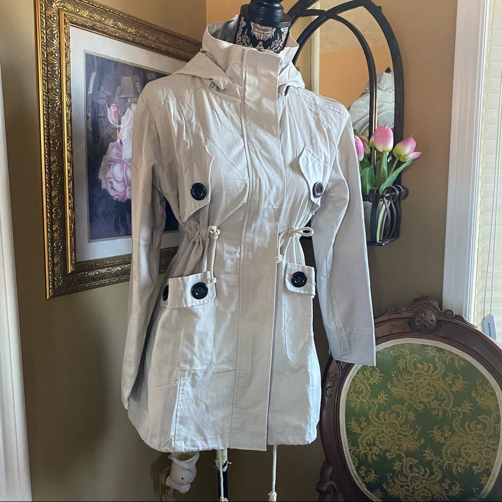 Trench coat | S